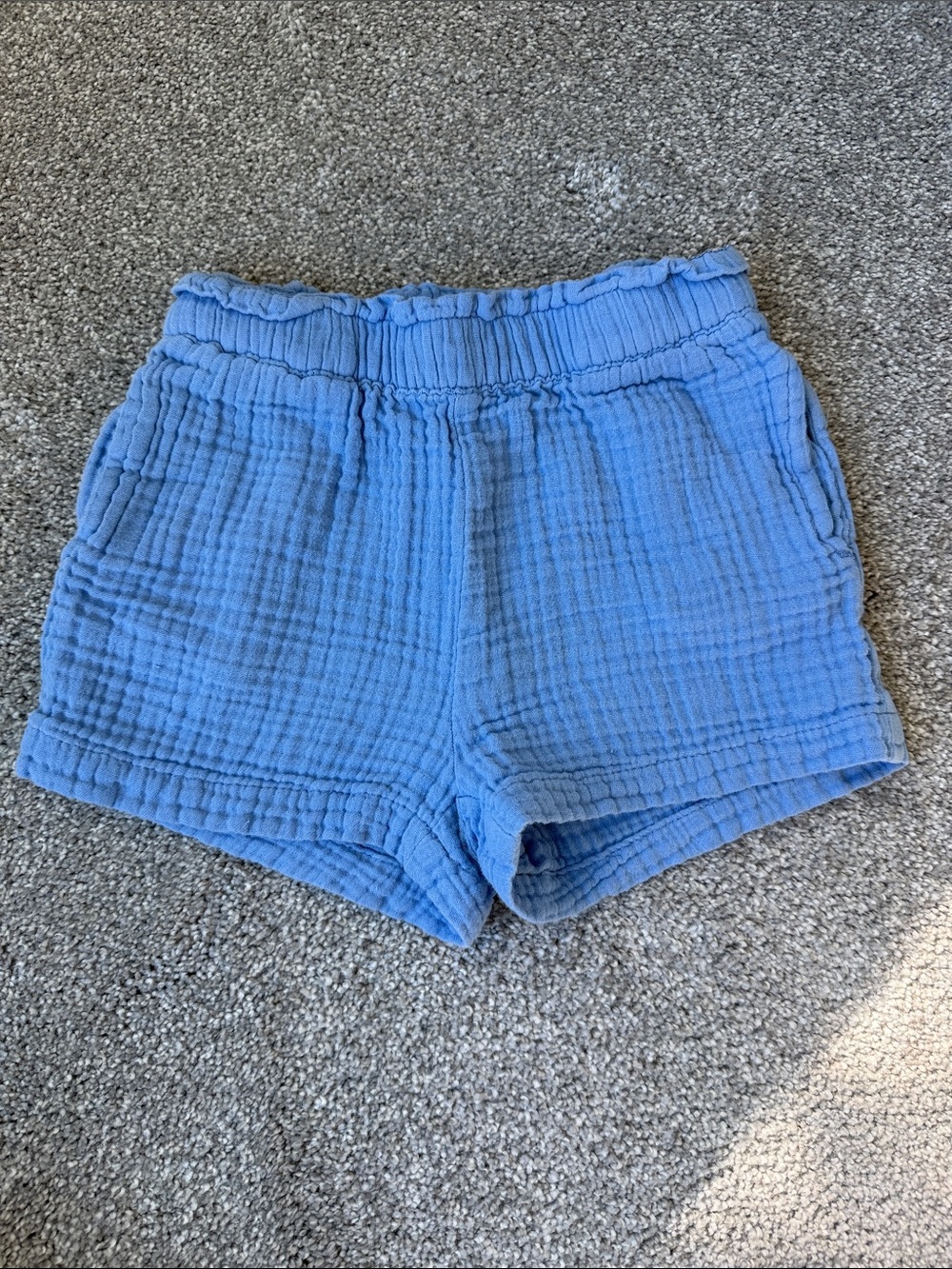 GAP- Toddler Crinkle Gauze Pull-On Shorts, Shirting Blue, 3T
